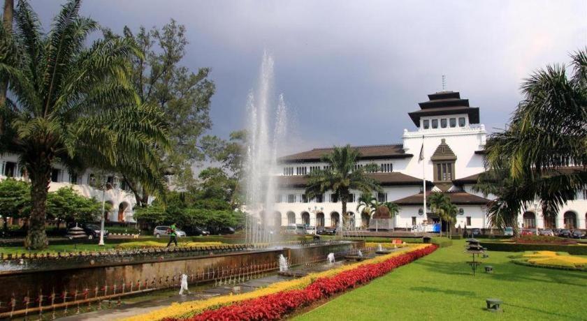 Nalendra Hotel Bandung Dış mekan fotoğraf